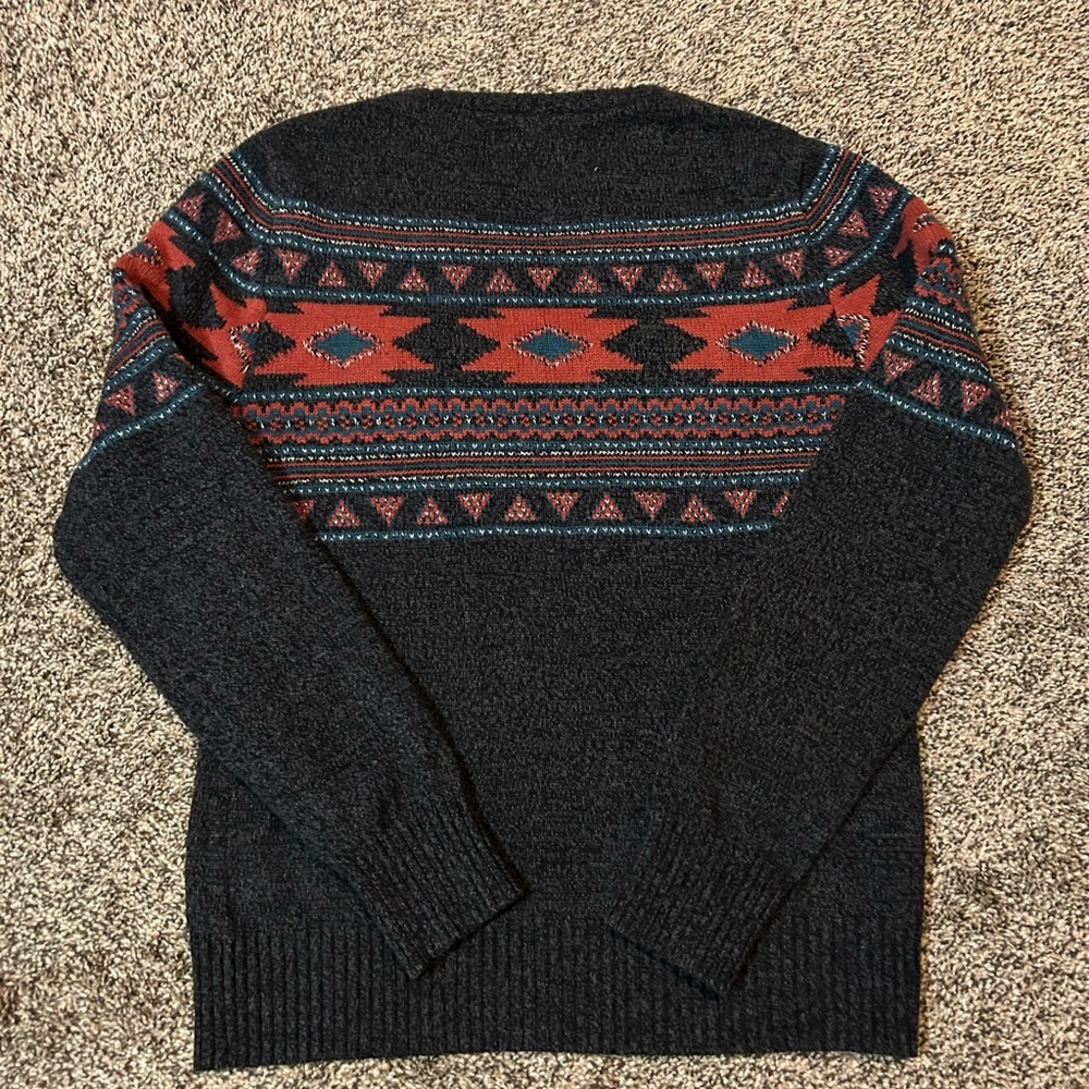 Urban Pipeline Black and Red Crewneck Sweater with Nordic Pattern - Picture 4 of 4
